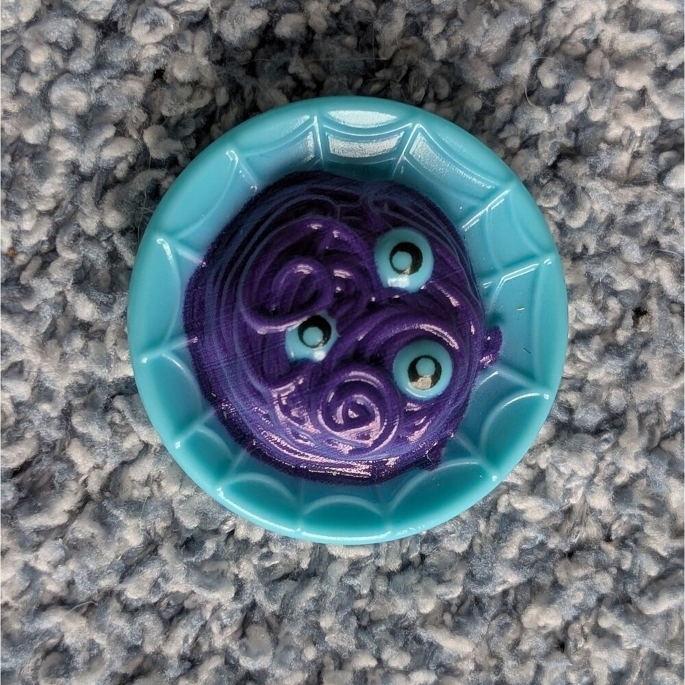 Monster High Doll G3 Haunted High School Replacement Food Aqua Eyeball Spaghetti